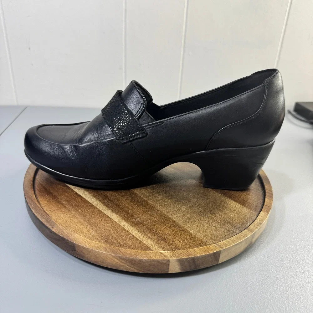 Clarks Collection Women Black Leather Wedge Loafer Shoes Size 7.5